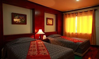 Vansana Riverside Hotel