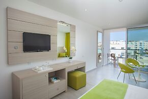 Limanaki Beach Hotel