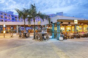 Limanaki Beach Hotel