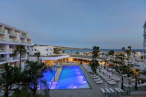 Limanaki Beach Hotel
