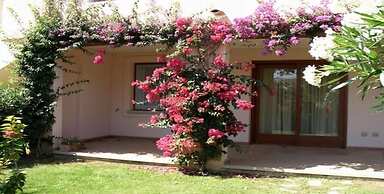 Il Borgo Appartamenti by Kasavacanze