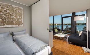 Waveboard Hotel & Boardinghouse