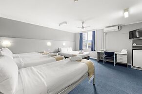 The Palms Motel (Formerly Flinders Motel)