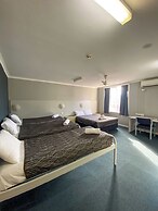 The Palms Motel (Formerly Flinders Motel)