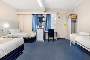 The Palms Motel (Formerly Flinders Motel)