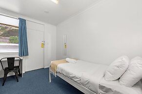 The Palms Motel (Formerly Flinders Motel)