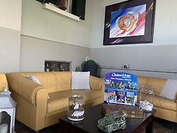 Betty's House