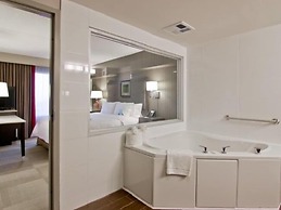 Hampton Inn & Suites by Hilton Toronto Markham