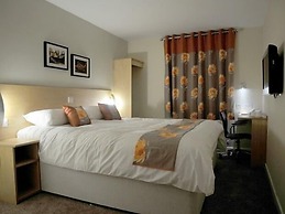 The Royal George Hotel