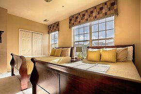 Vista Cay Resort by Casiola Vacation Homes