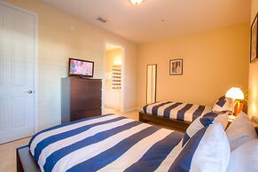 Vista Cay Resort by Casiola Vacation Homes