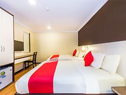 OYO 431 Hotel De Grand Orchard