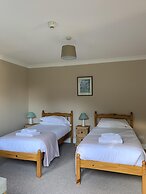 Lakeside Lodge Golf and Country Club