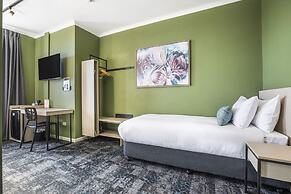 Nightcap at Pritchards Hotel