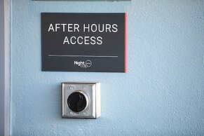 Nightcap at Ocean Beach Hotel