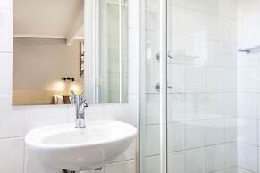 Nightcap at Colyton Hotel