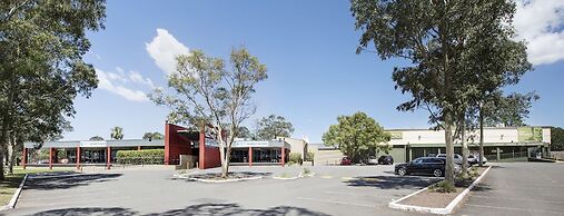 Nightcap at Colyton Hotel