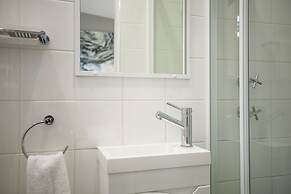 Nightcap at Colyton Hotel