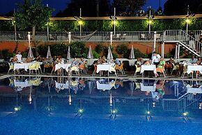 Grand Okan Hotel