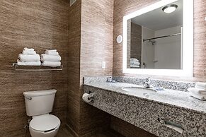 Holiday Inn Express & Suites Ironton by IHG