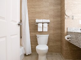 Holiday Inn Express & Suites Ironton by IHG