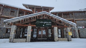 Résidence Les Arolles by Les Etincelles