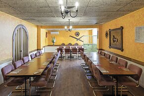 Adelaide Granada Motor Inn