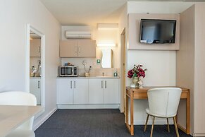 Adelaide Granada Motor Inn