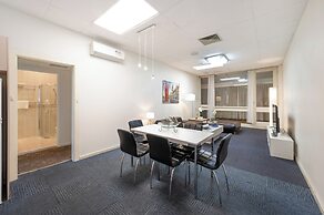 Adelaide Granada Motor Inn