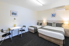 Adelaide Granada Motor Inn