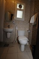 Al Muhanna Plaza Hotel