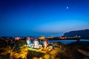 Olleh Windmill Pension & Guesthouse - Hostel