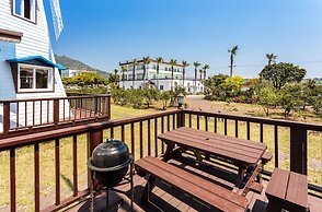 Olleh Windmill Pension & Guesthouse - Hostel