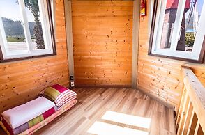 Olleh Windmill Pension & Guesthouse - Hostel