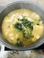 Olleh Windmill Pension & Guesthouse - Hostel