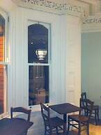 Harper's Boutique Bed & Breakfast