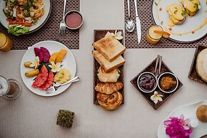 Samanea Beach Resort & Spa