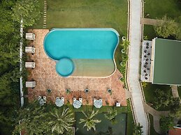 Samanea Beach Resort & Spa