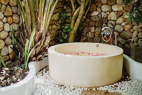 Samanea Beach Resort & Spa