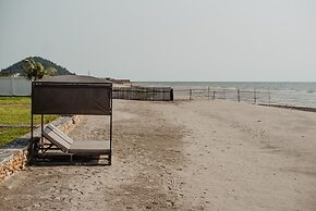 Samanea Beach Resort & Spa