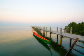 Samanea Beach Resort & Spa