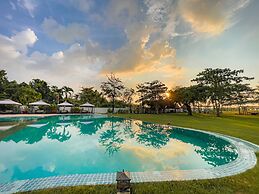 Samanea Beach Resort & Spa