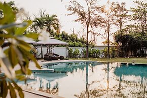 Samanea Beach Resort & Spa