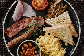 Samanea Beach Resort & Spa