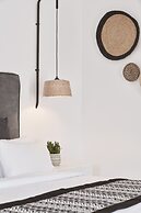 Mr & Mrs White Mykonos