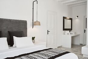 Mr & Mrs White Mykonos