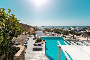 Mr & Mrs White Mykonos