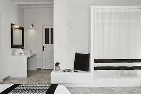Mr & Mrs White Mykonos