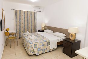 Alecos Hotel Apartments