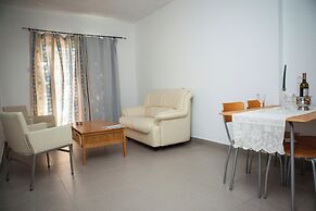 Alecos Hotel Apartments